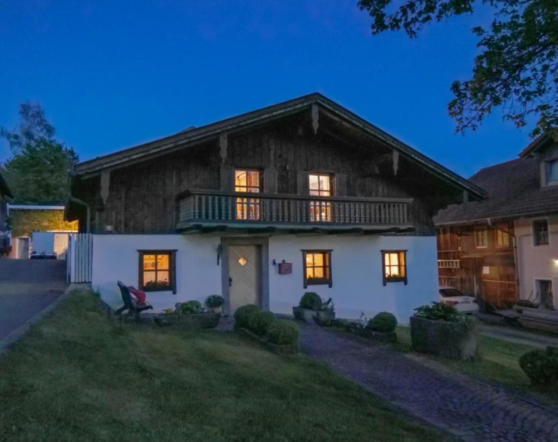 400Qm Bayerische Villa 2500Qm Uneinsehbarer Garten In Beliebter Urlaubsregion Freyung Buitenkant foto